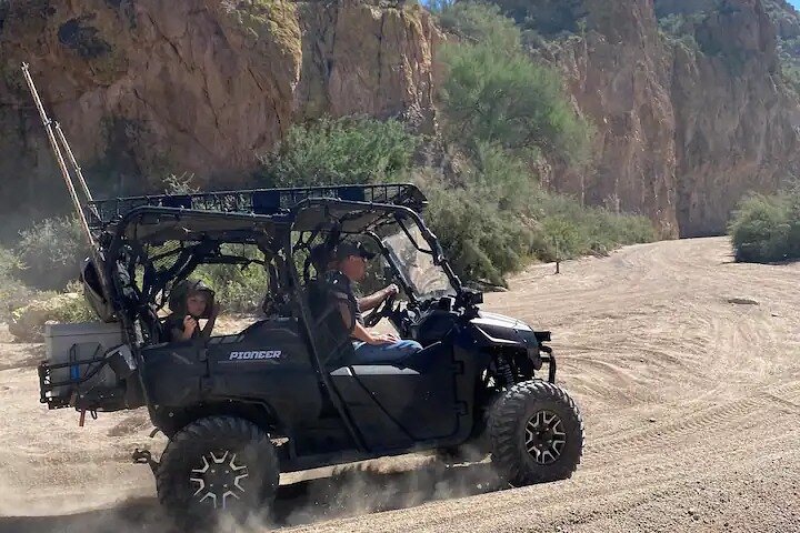 Top 10 Safety Gear for UTV Trailing